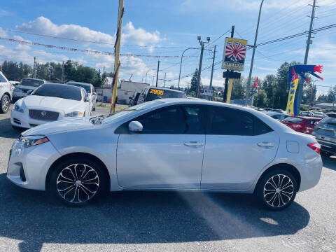 2014 Toyota Corolla S Plus