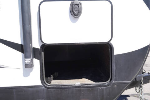 2017 Cruiser RV Stryker 3010