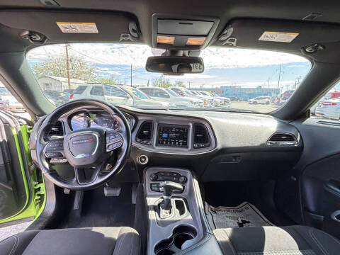 2023 Dodge Challenger SXT