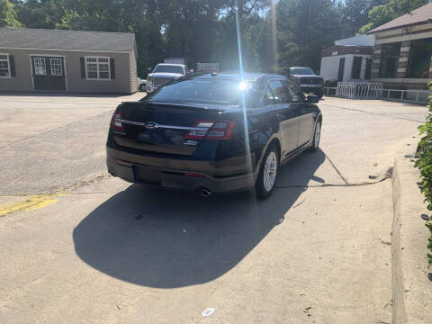 2015 Ford Taurus SEL