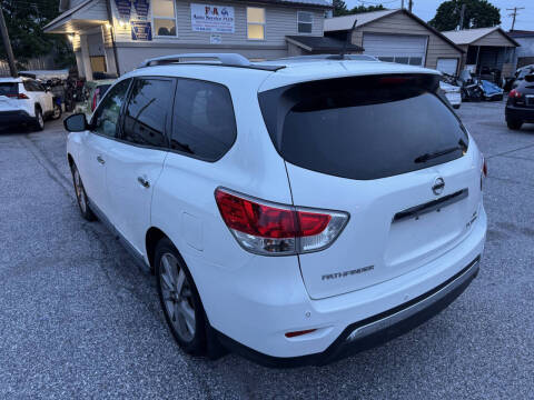 2015 Nissan Pathfinder Platinum