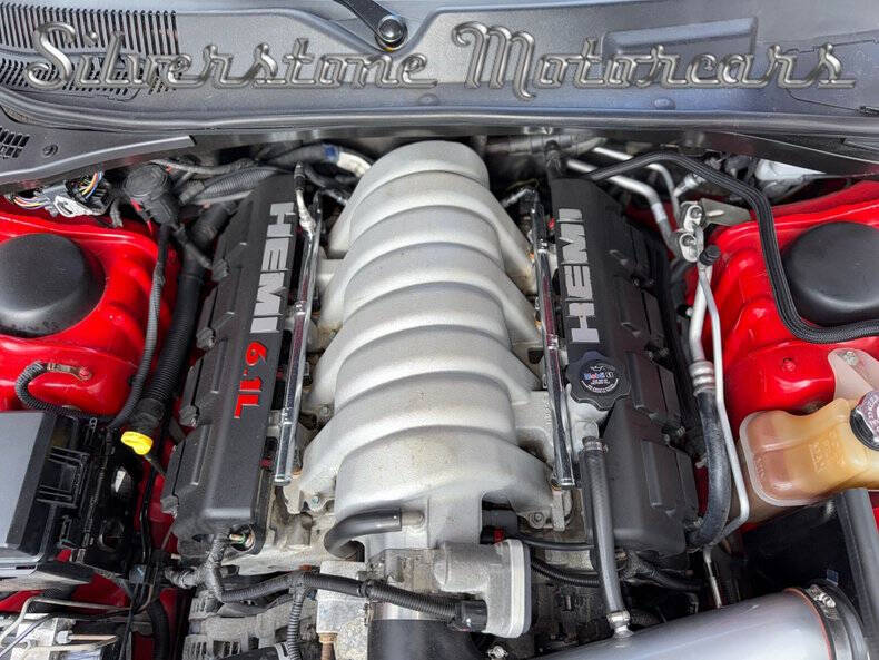 2010 Dodge Challenger SRT8