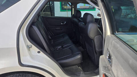 2004 Cadillac SRX