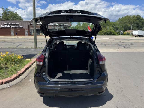 2024 Nissan Kicks S
