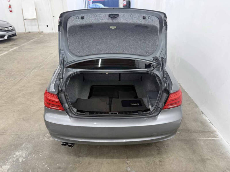 2011 BMW 3 Series 328i