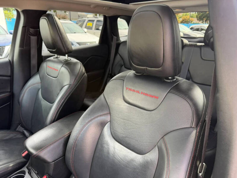 2014 Jeep Cherokee Trailhawk