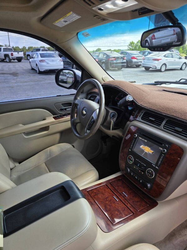 2012 Chevrolet Suburban LTZ