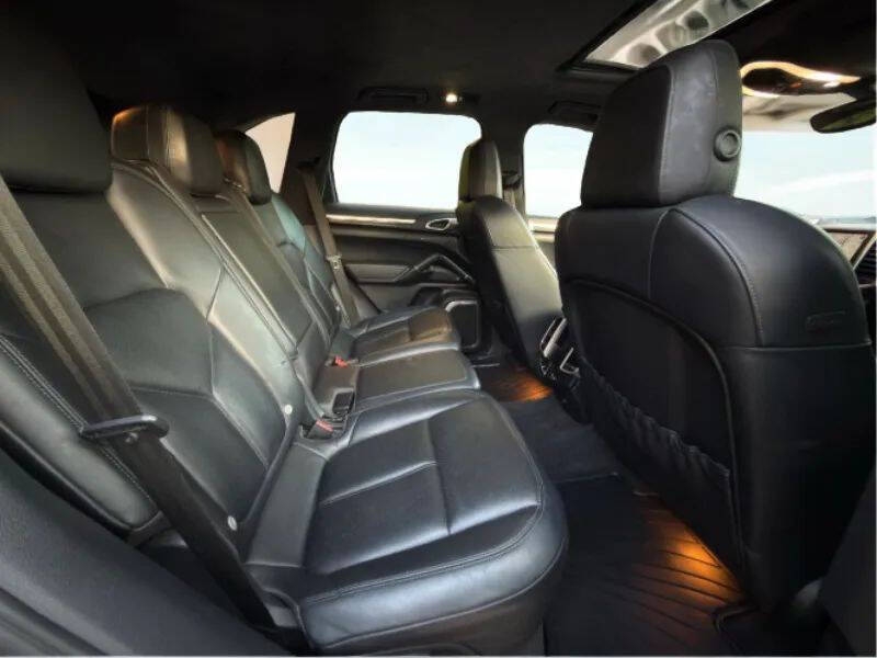 2012 Porsche Cayenne Turbo