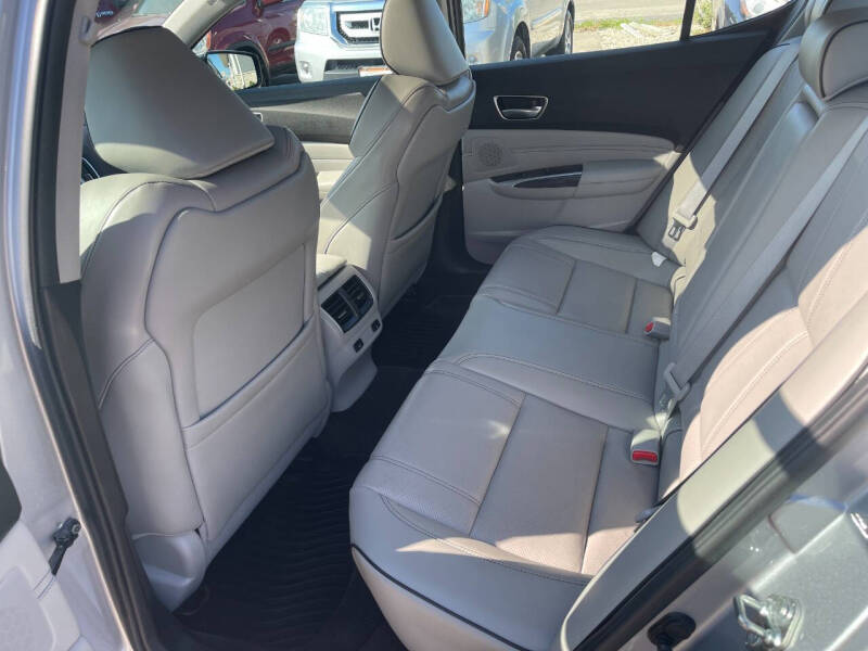 2018 Acura TLX V6 w/Advance