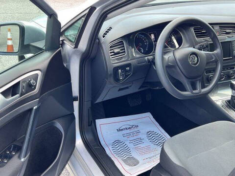 2016 Volkswagen e-Golf SE