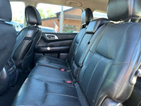 2013 Nissan Pathfinder SL