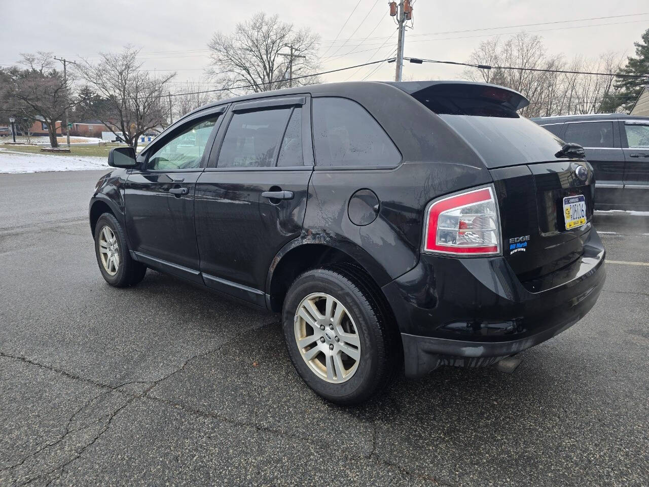 2007 Ford Edge for sale at QUEENSGATE AUTO SALES in York, PA