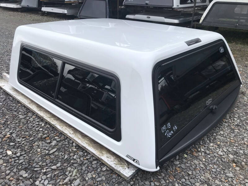 2009 Dodge Ram for sale at Crossroads Camper Tops & Truck Accessories in East Bend NC