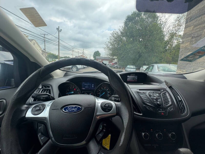2014 Ford Escape S