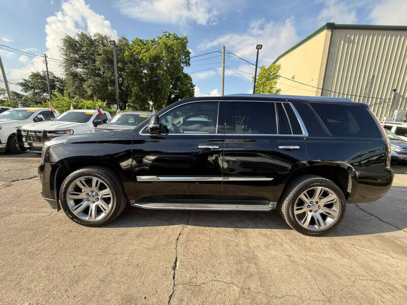 2015 Cadillac Escalade Luxury