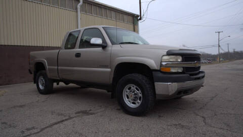 2002 Chevrolet Silverado 2500HD for sale at Car $mart in Masury OH