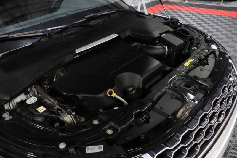 2023 Land Rover Range Rover Evoque P250 SE