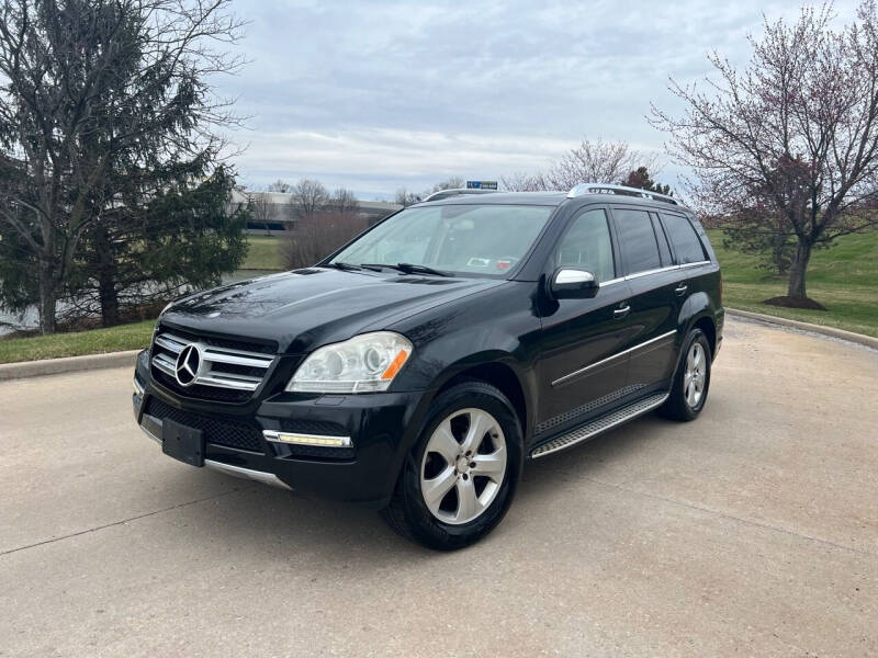 2010 Mercedes-Benz GL-Class for sale at Q and A Motors in Saint Louis MO