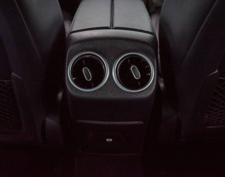 2025 Mercedes-Benz CLA CLA 250 4MATIC