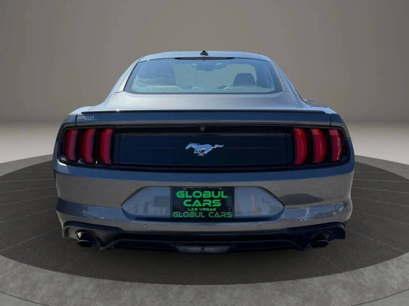 2022 Ford Mustang