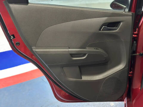 2012 Chevrolet Sonic LT
