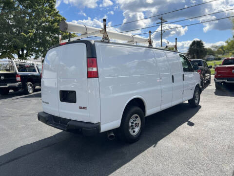 2018 GMC Savana 2500