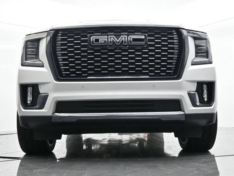 2023 GMC Yukon XL Denali Ultimate