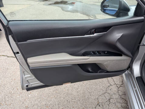 2019 Toyota Camry SE