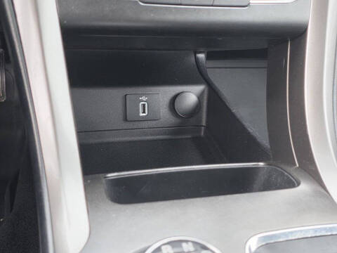 2017 Ford Fusion Hybrid SE