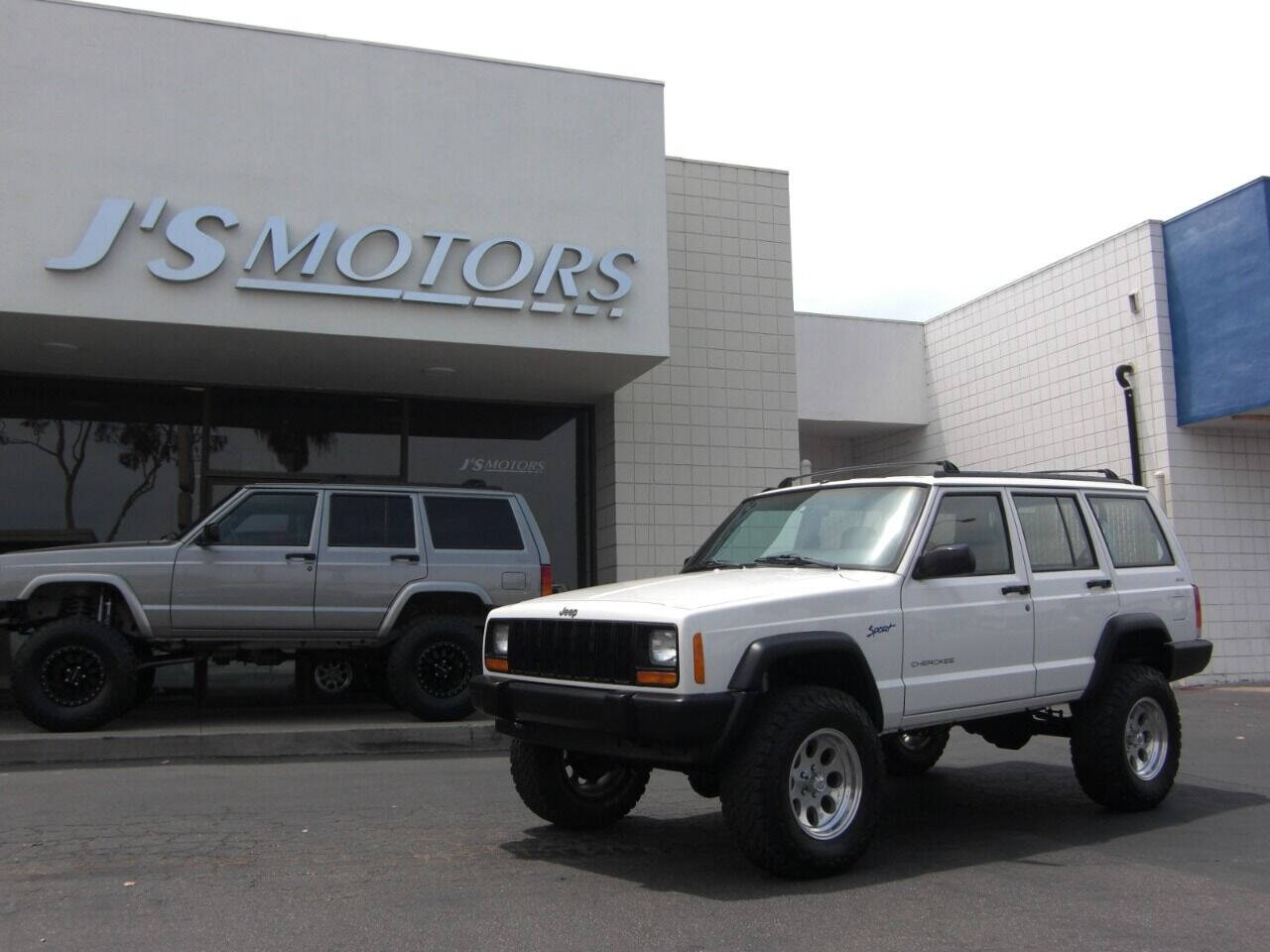 1998 Jeep Cherokee For Sale Carsforsale Com