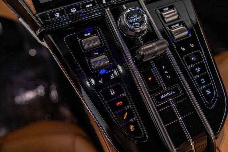 2026 Aston Martin Vantage