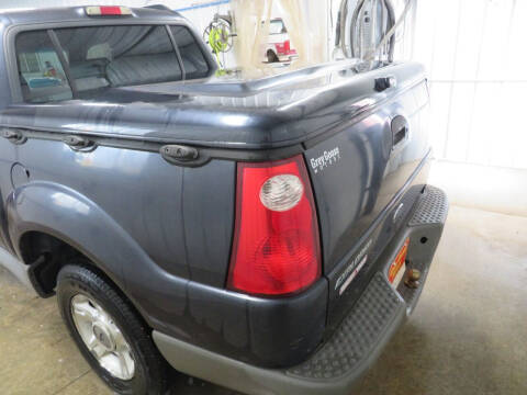 2002 Ford Explorer Sport Trac Value