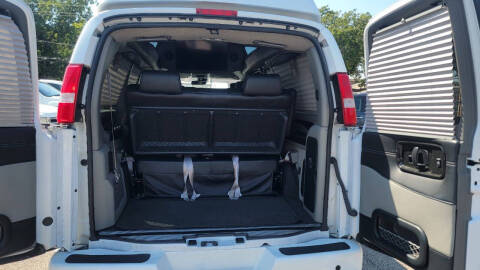 2021 GMC Savana 2500