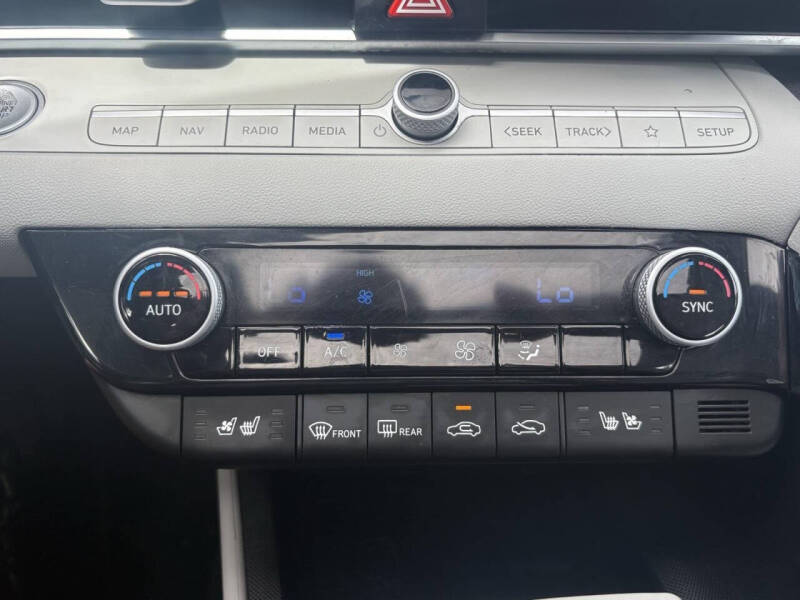 2023 Hyundai Elantra Hybrid Limited