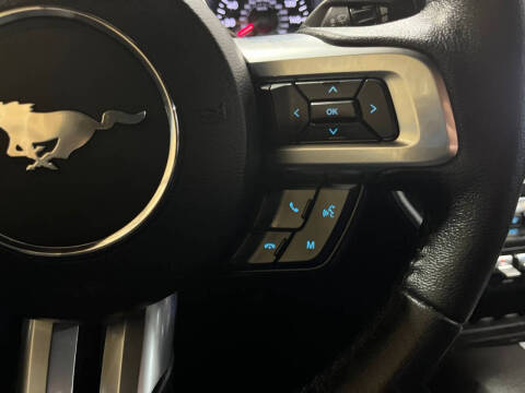 2022 Ford Mustang EcoBoost