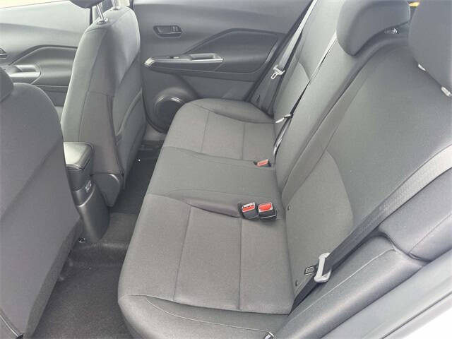 2025 Nissan Kicks Play S