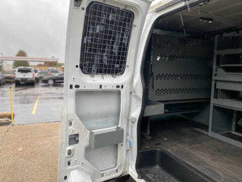 2017 Chevrolet Express 2500