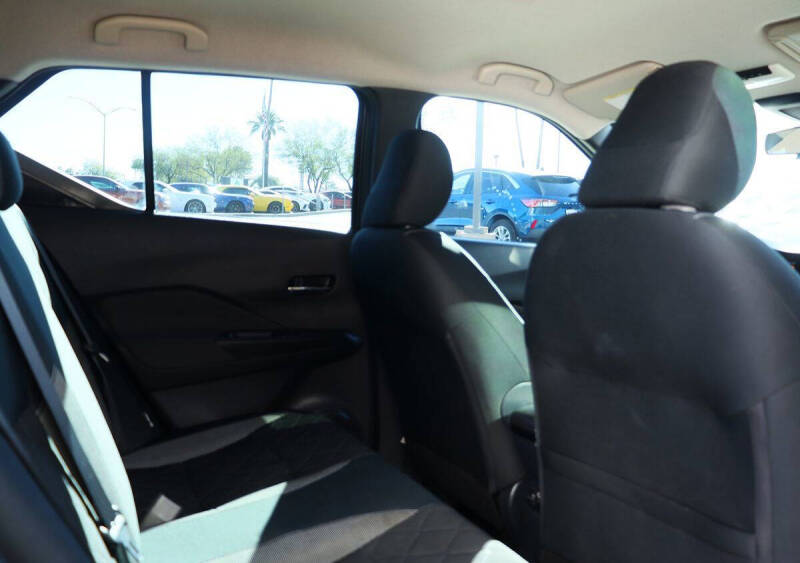 2020 Nissan Kicks SV