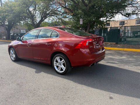 2015 Volvo S60 T5 Platinum