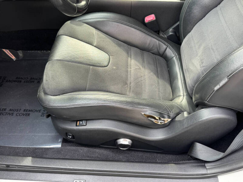 2014 Nissan GT-R Premium