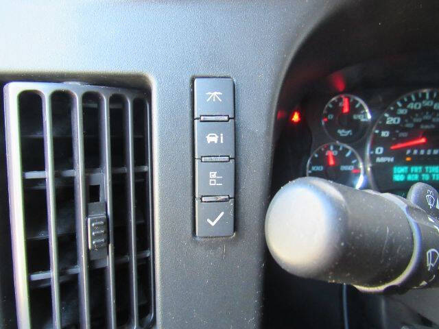 2023 GMC Savana 2500