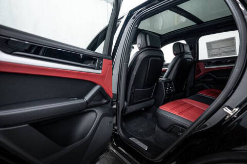 2025 Porsche Cayenne