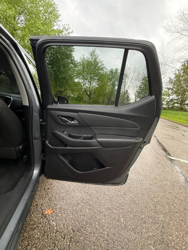 2018 Chevrolet Traverse LS