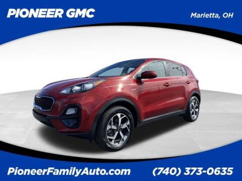 2022 Kia Sportage for sale at Pioneer Family Preowned Autos of WILLIAMSTOWN in Williamstown WV