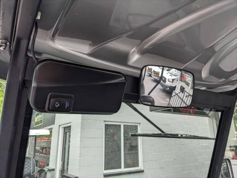 2025 Bintelli BEYOND 6-SEATER LIFTED