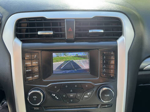 2015 Ford Fusion Hybrid S