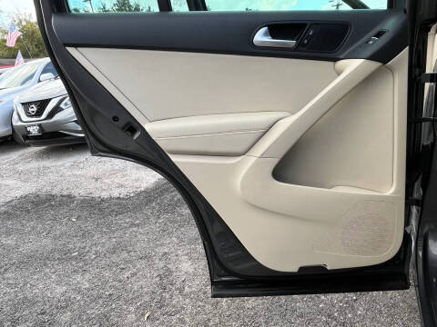 2013 Volkswagen Tiguan S