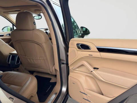 2016 Porsche Cayenne