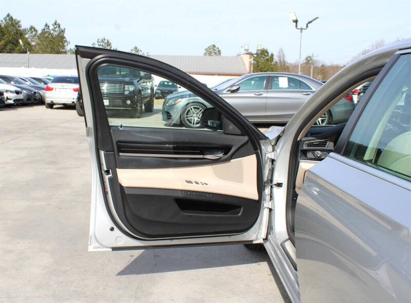 2009 BMW 7 Series 750Li
