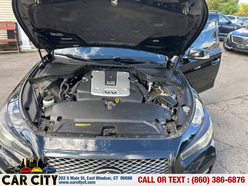 2015 Infiniti Q50 Premium